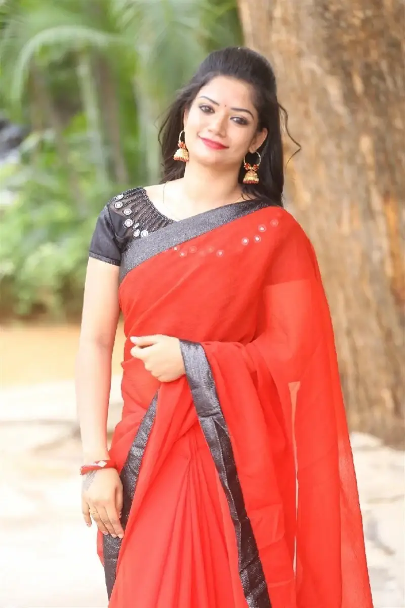 Telugu Girl Srujana in Red Saree at Vetaadutha Movie Opening